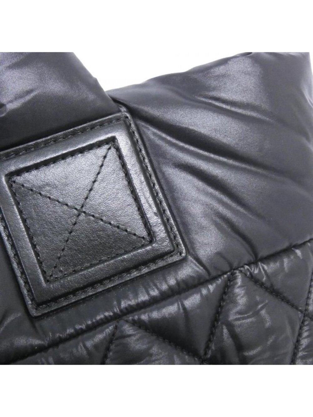 Chanel Coco Cocoon Line 48610 Bag - Picture 6 of 10